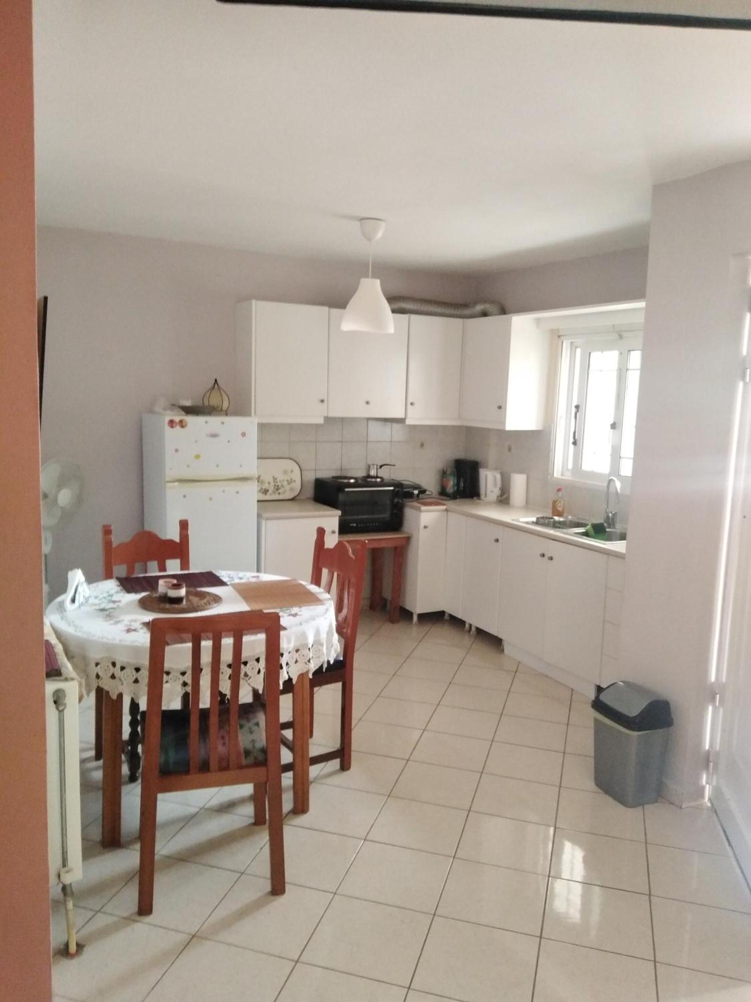 Stavros Apartments アルテミダ エクステリア 写真