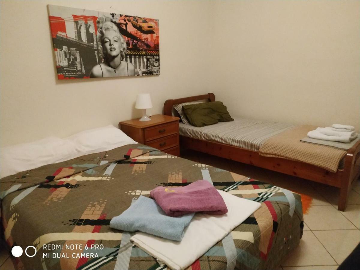 Stavros Apartments アルテミダ エクステリア 写真